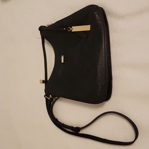 Black shoulder bag.